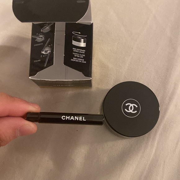 CHANEL Makeup Chanel Black Gel Liner With Brush Poshmark